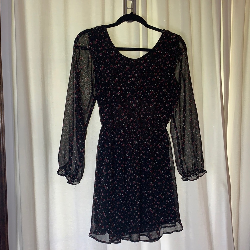 Forever 21, Black floral, open back, Size M